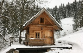 Holzknechthütte im Winter, © Johannes Hoyos